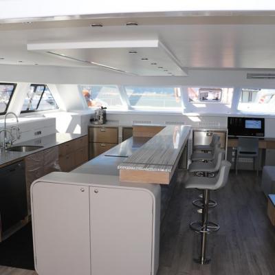 Open Ocean 800 Luxury Expedition Catamaran II Cake