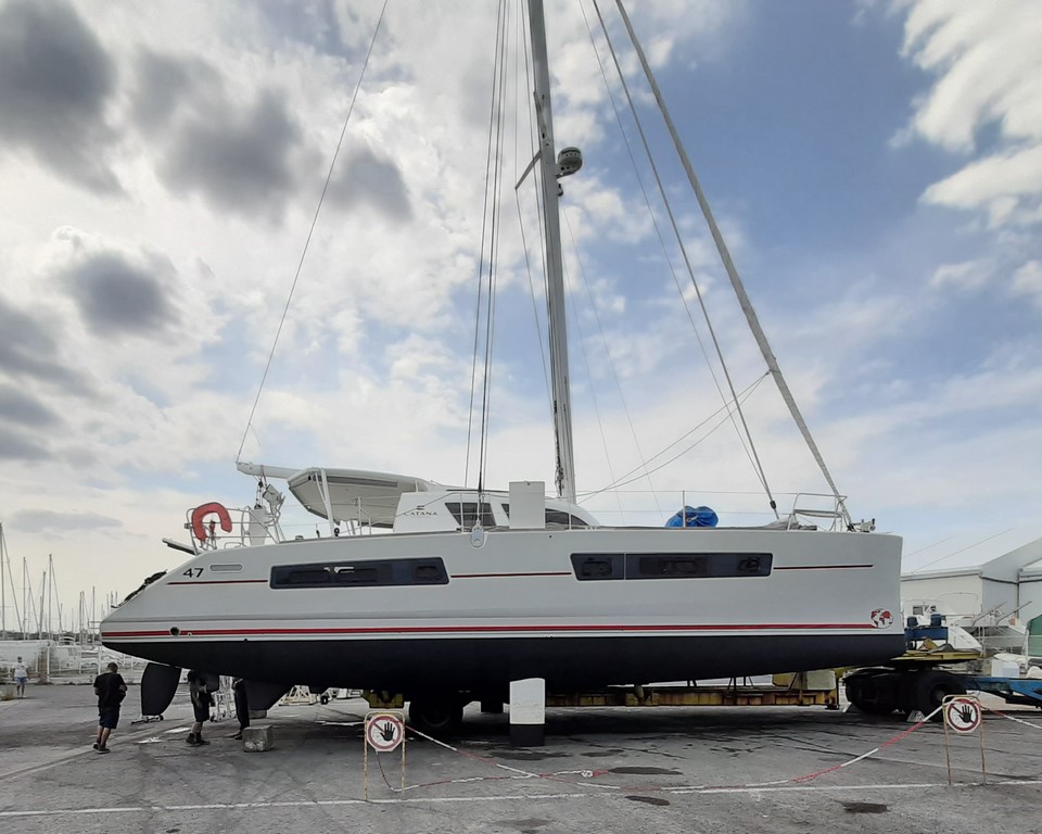 Antifouling Catana 47