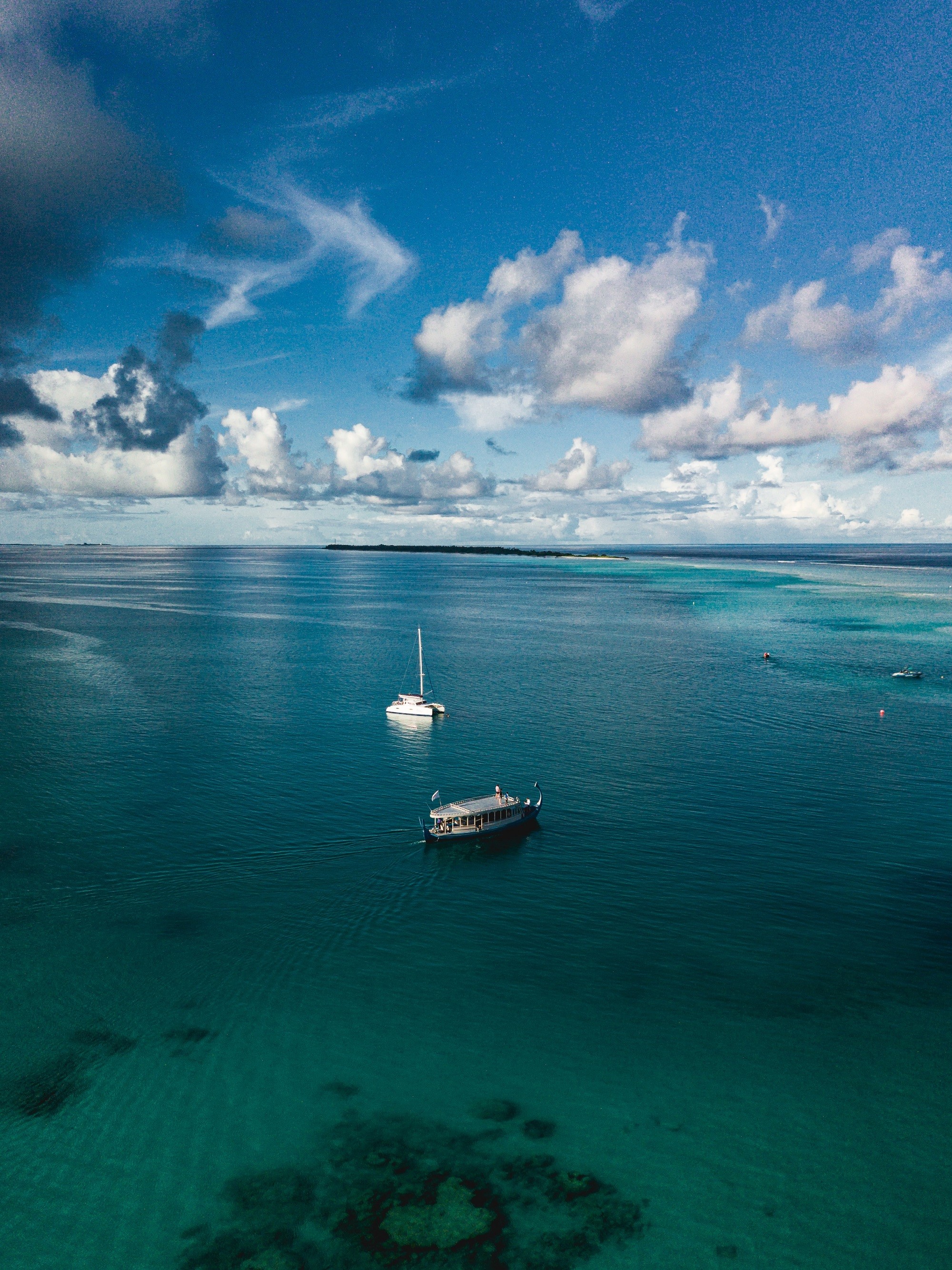 Ari atoll maldives