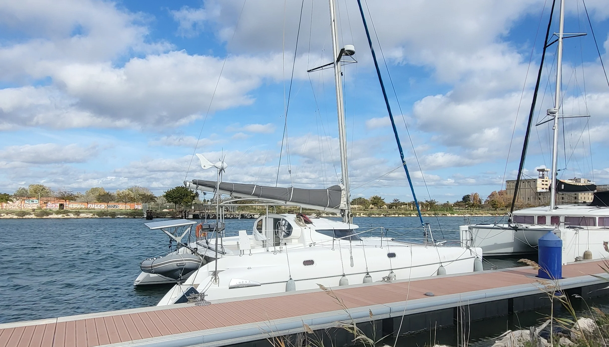 Athena 38 port saint louis du rhone