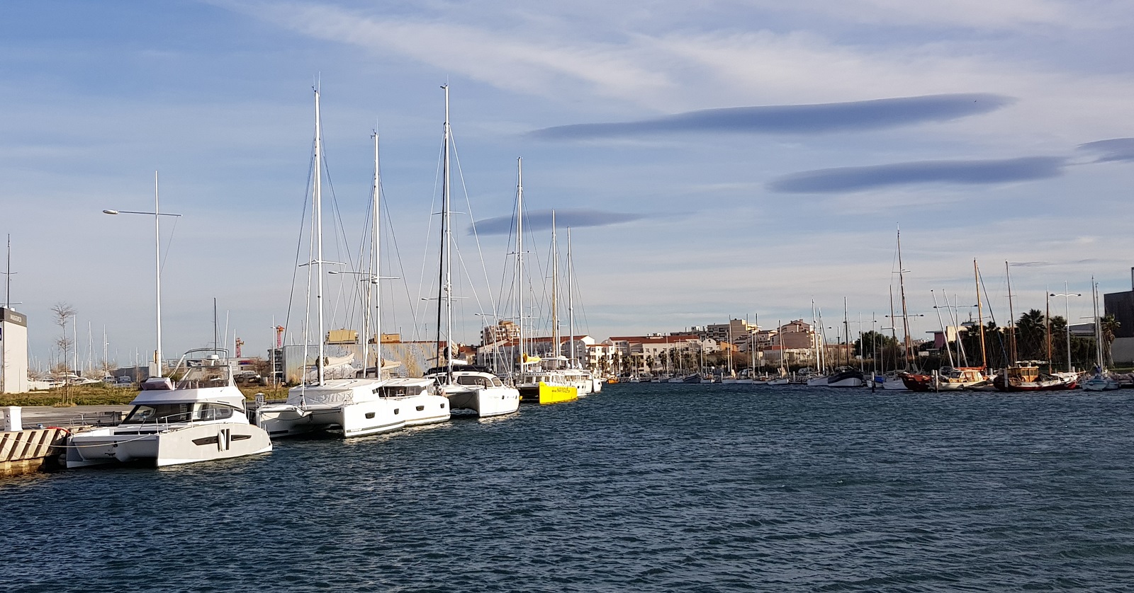 Canet en Roussillon - windy but sunny