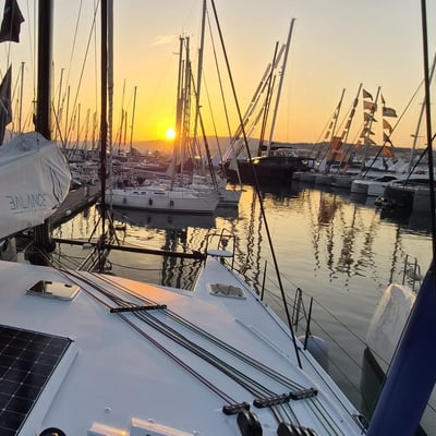 Cannes yachting festival balance catamarans j3 4 