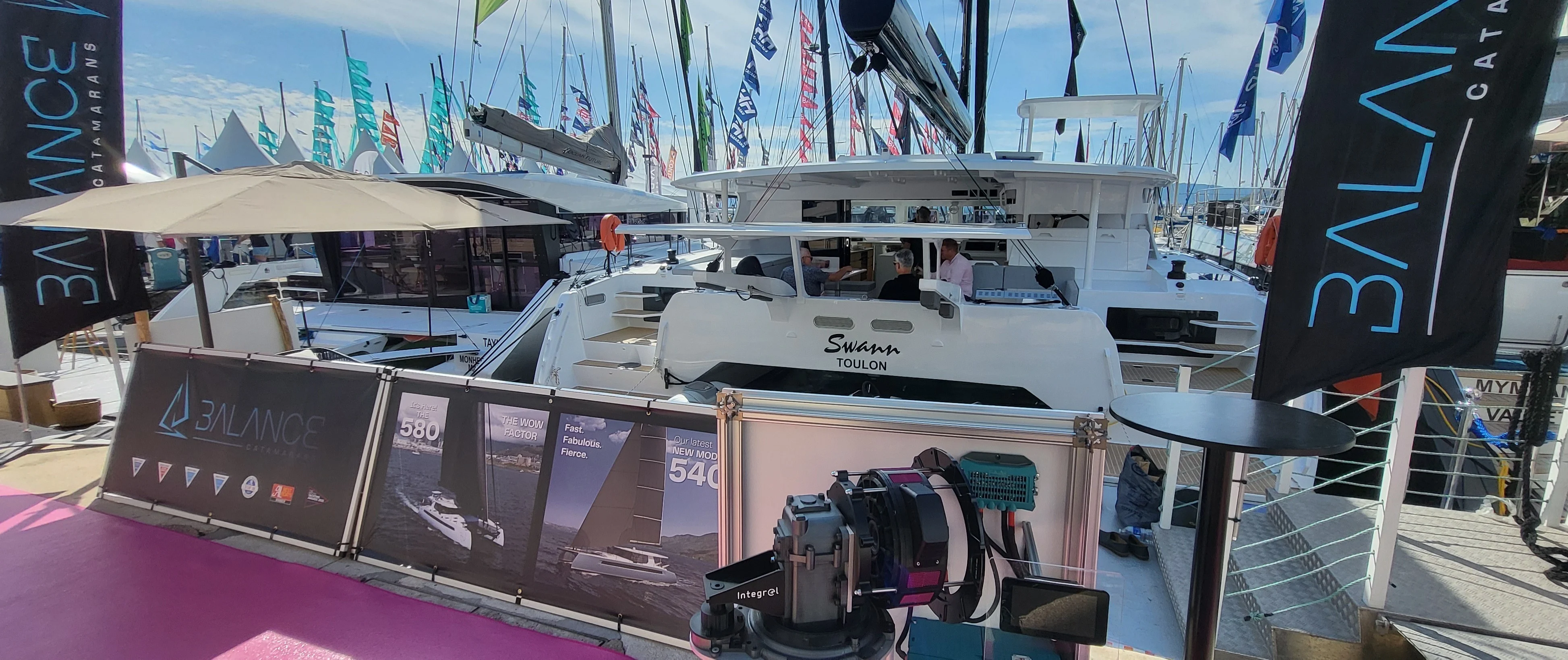 Cannes yachting festival d1