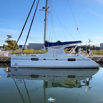 Catana 431 Owner's Version