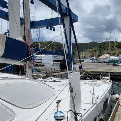 Catana 431 Owner's Version