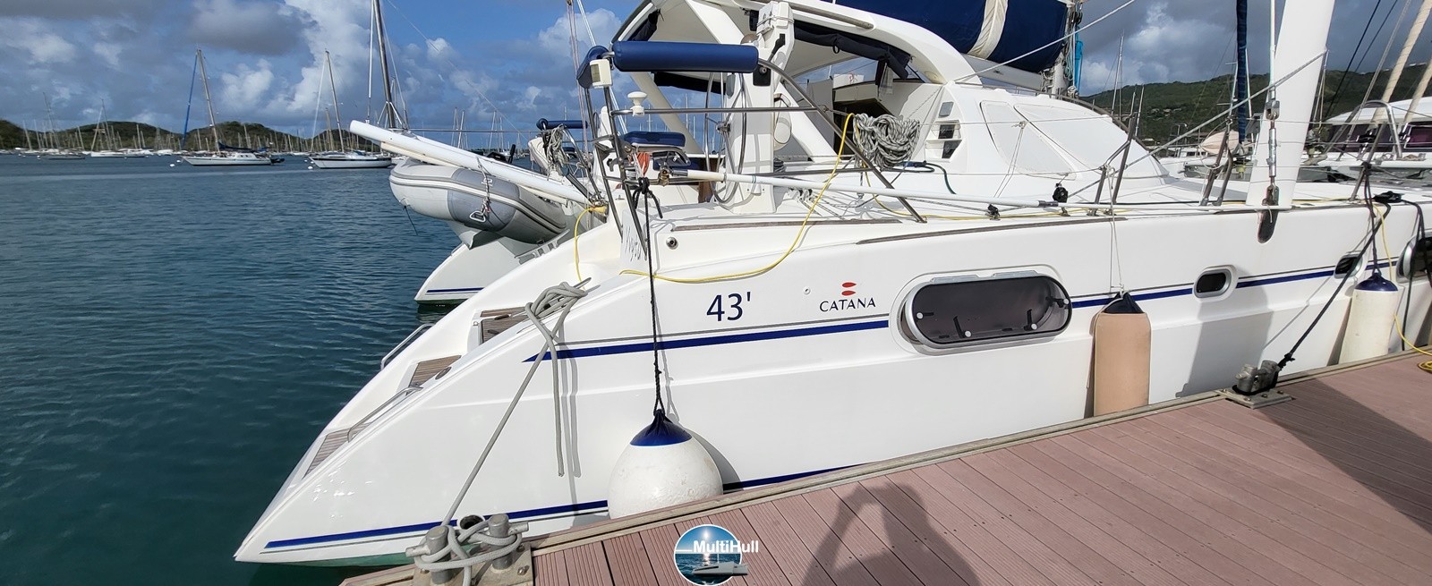 CATANA 431 Owner's Version 