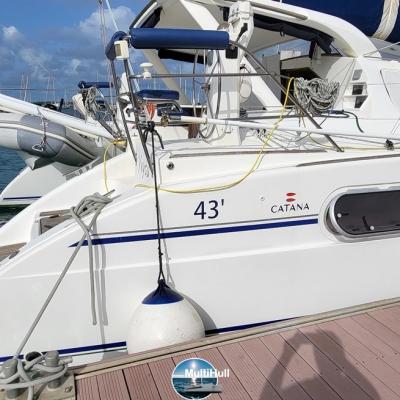 CATANA 431 Owner's Version 