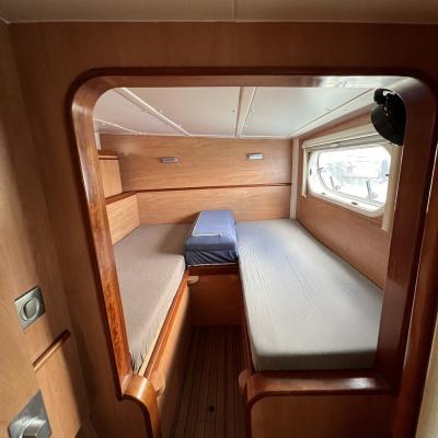 Catana 431 Owner's Version