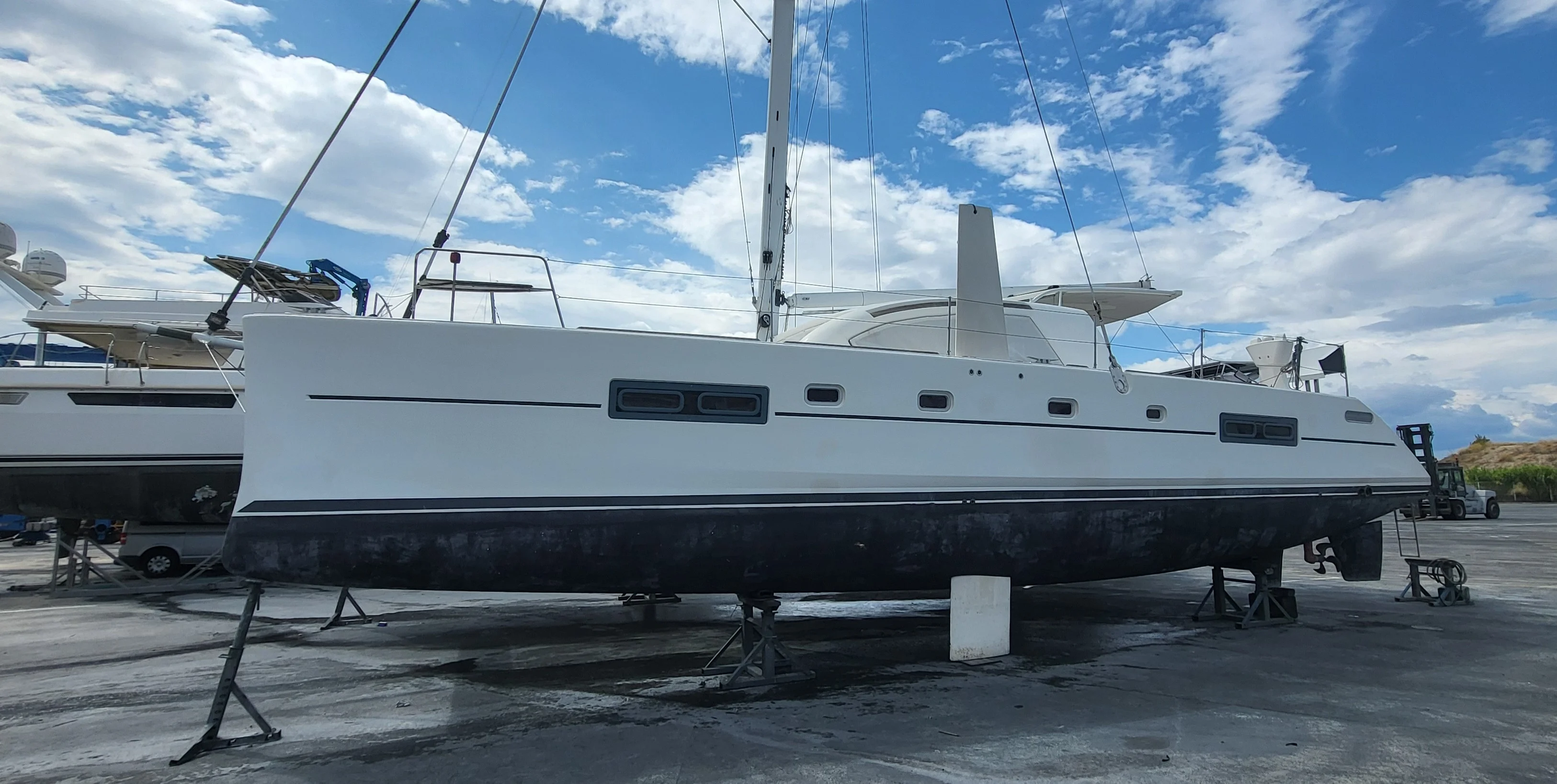 Catana 50