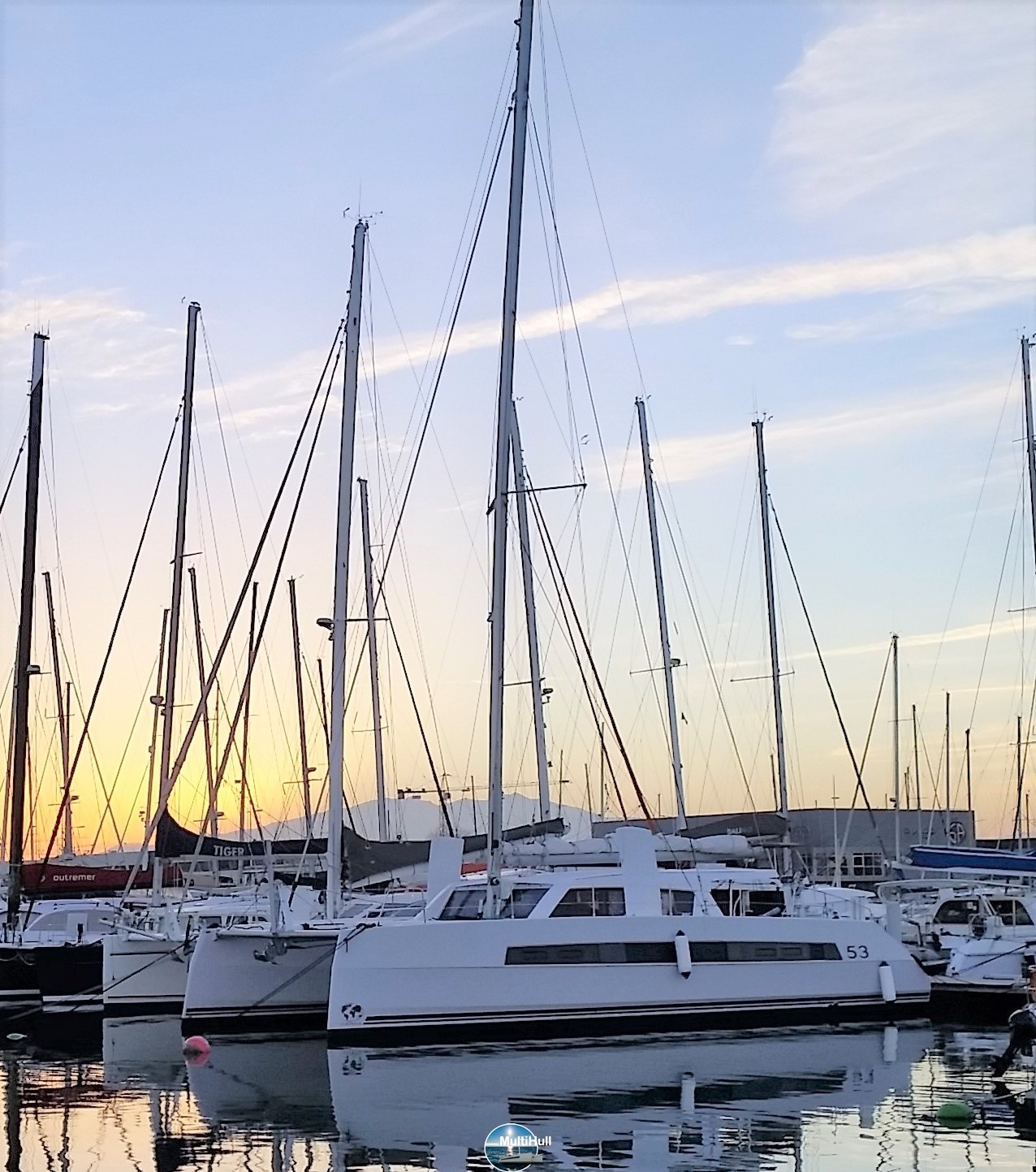 Catana 53