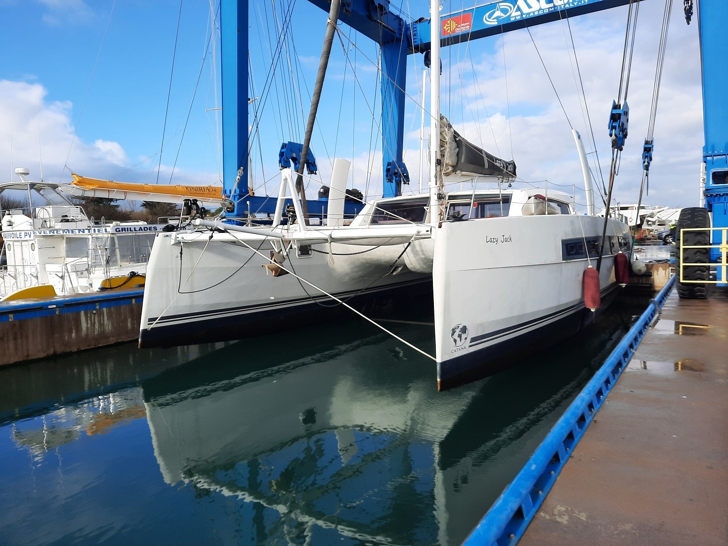 Catana 59