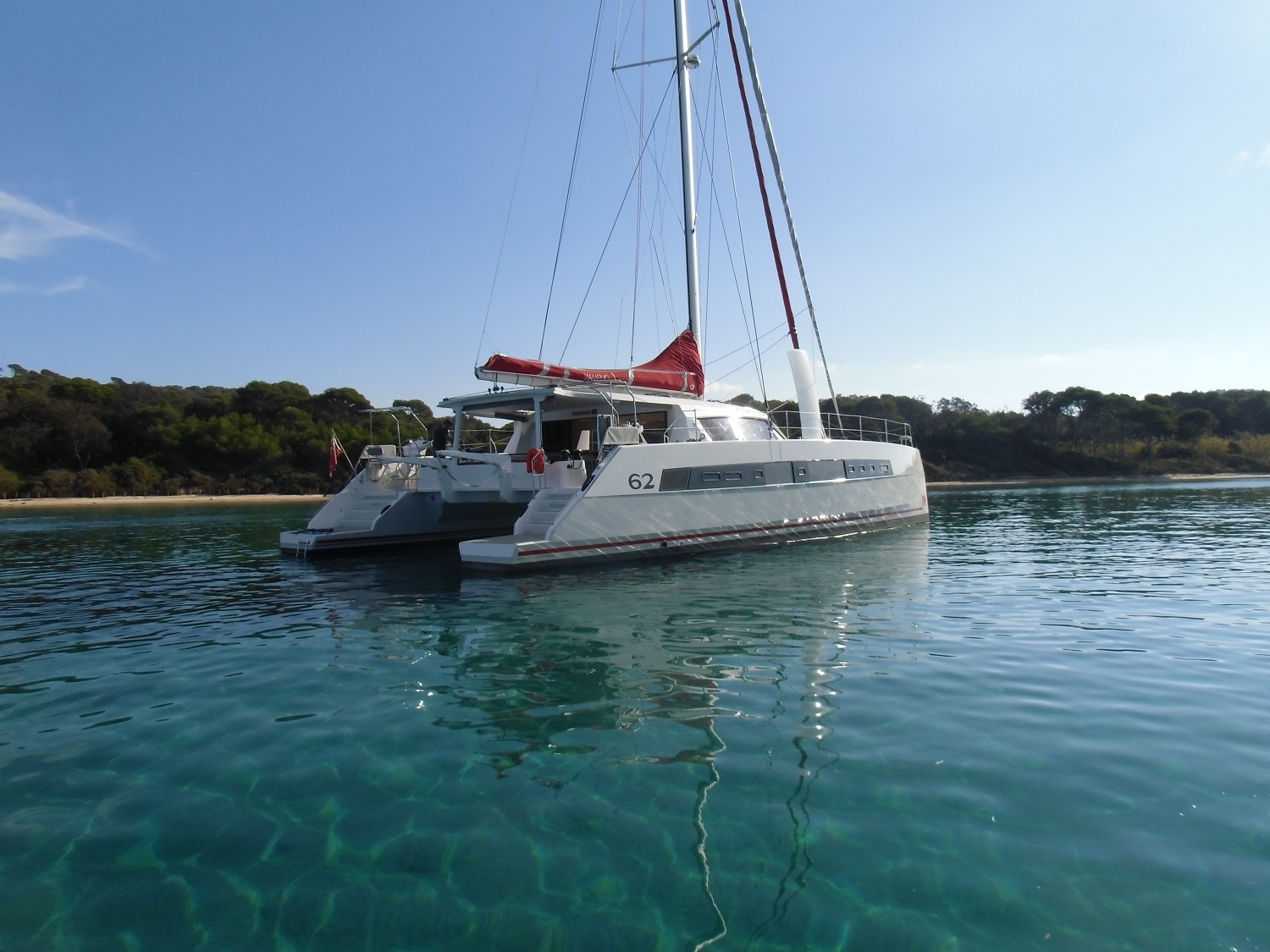 Catana 62