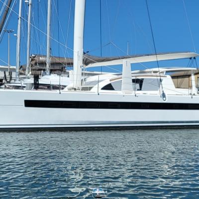 Catana 65