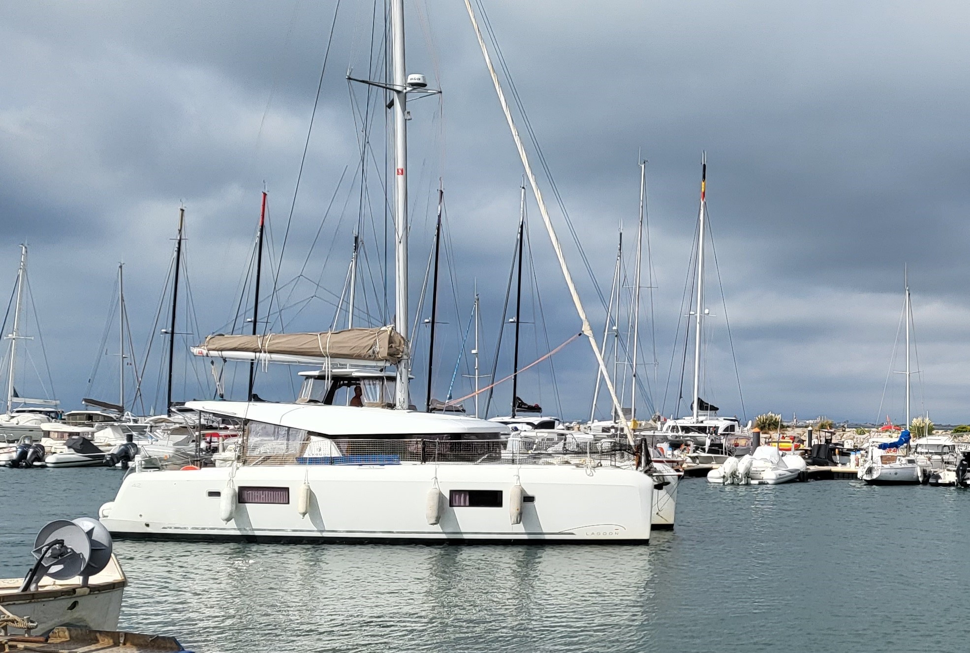Lagoon 42