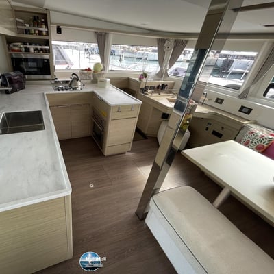 LAGOON 46