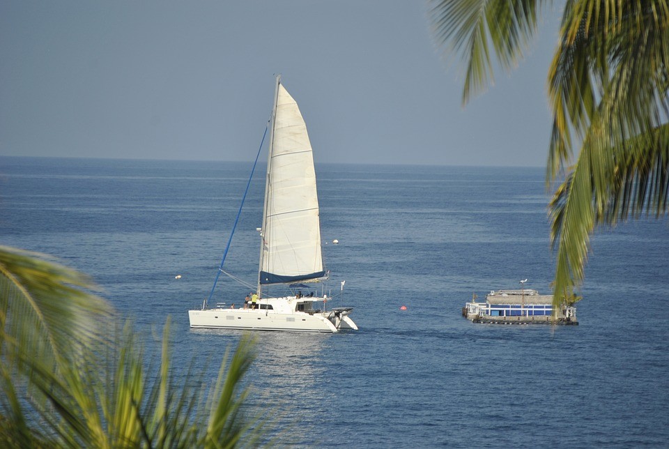 Lagoon 500 in hawaii