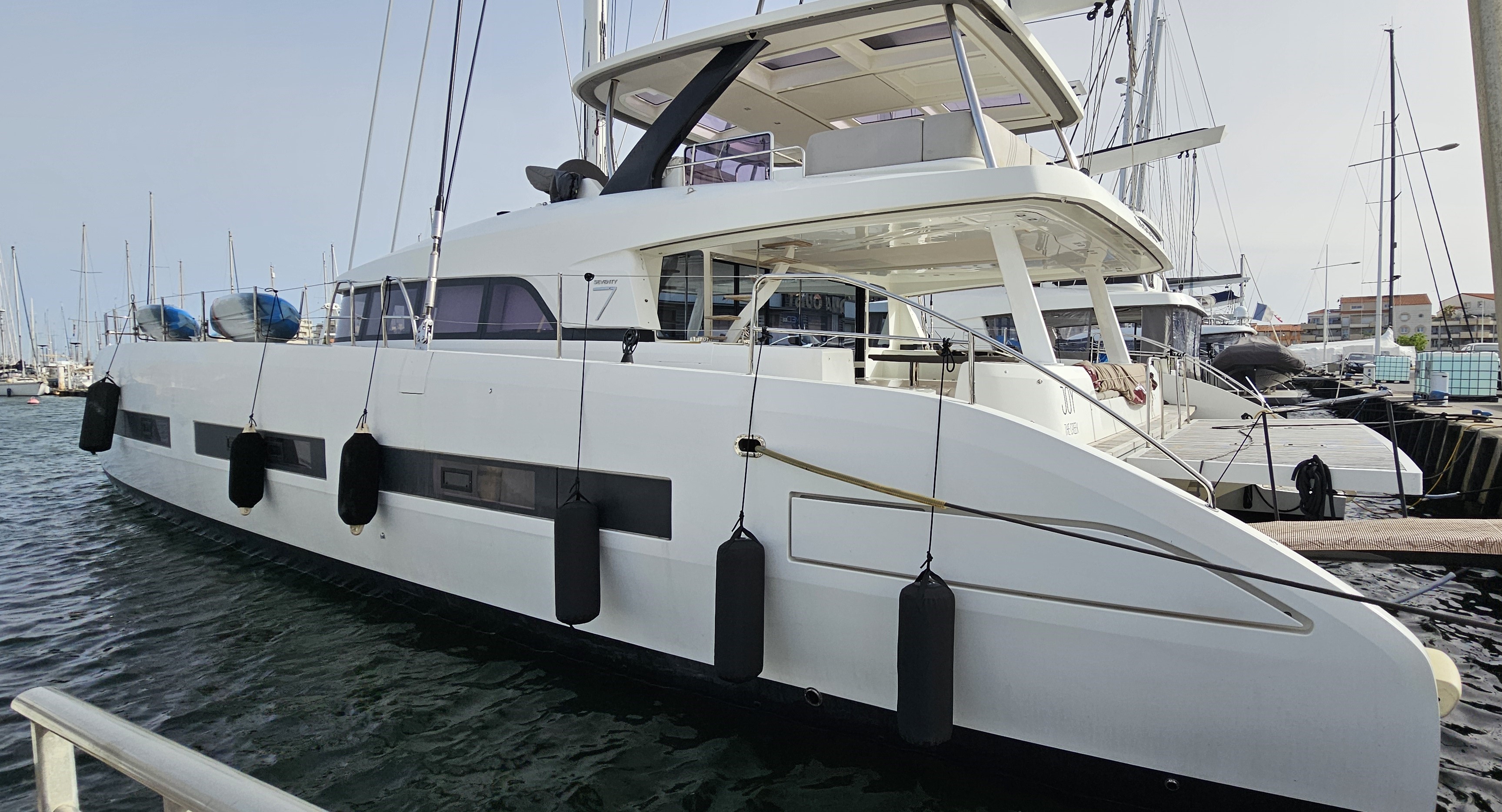Lagoon seventy 7