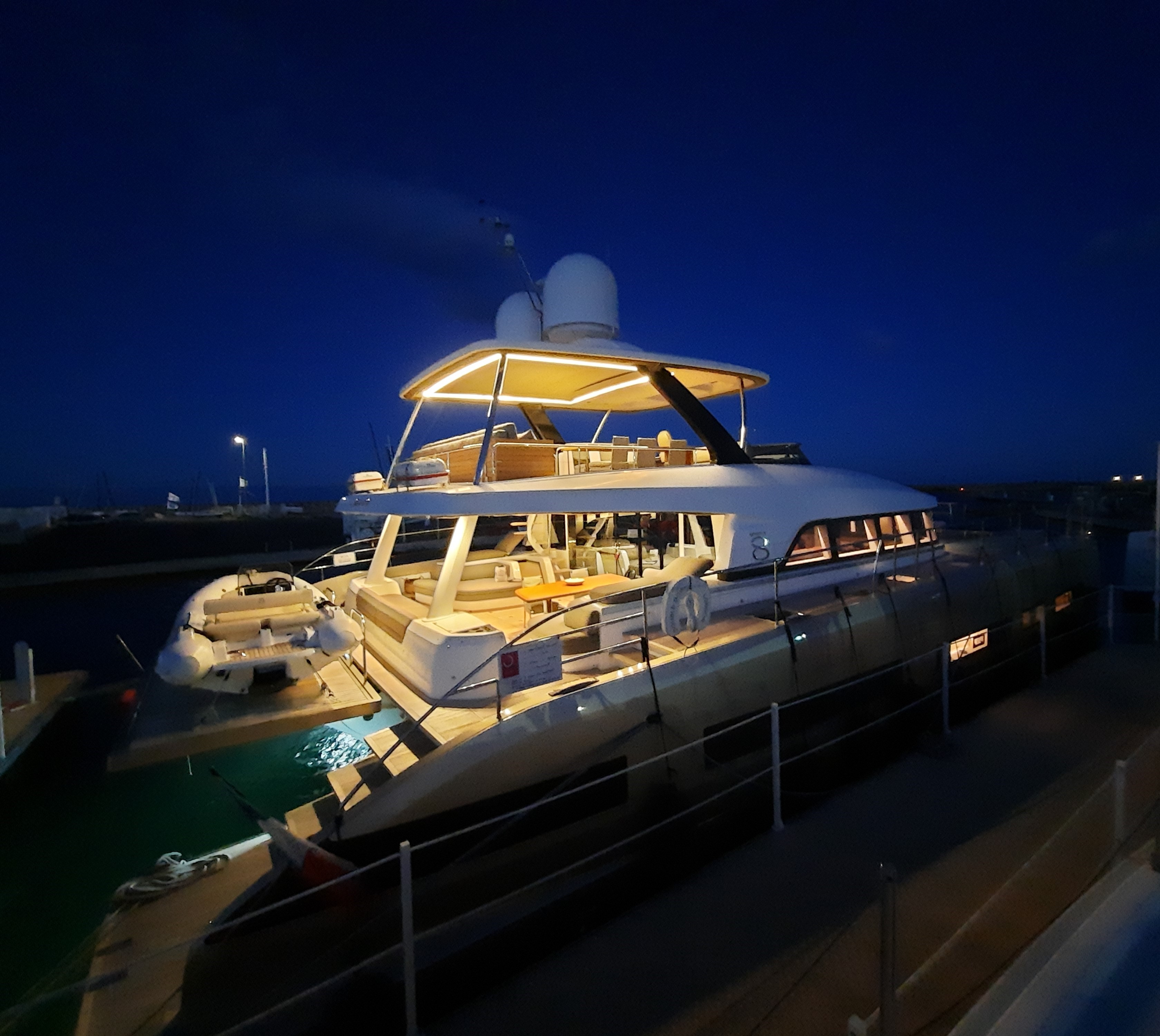 Lagoon Seventy 8 by night