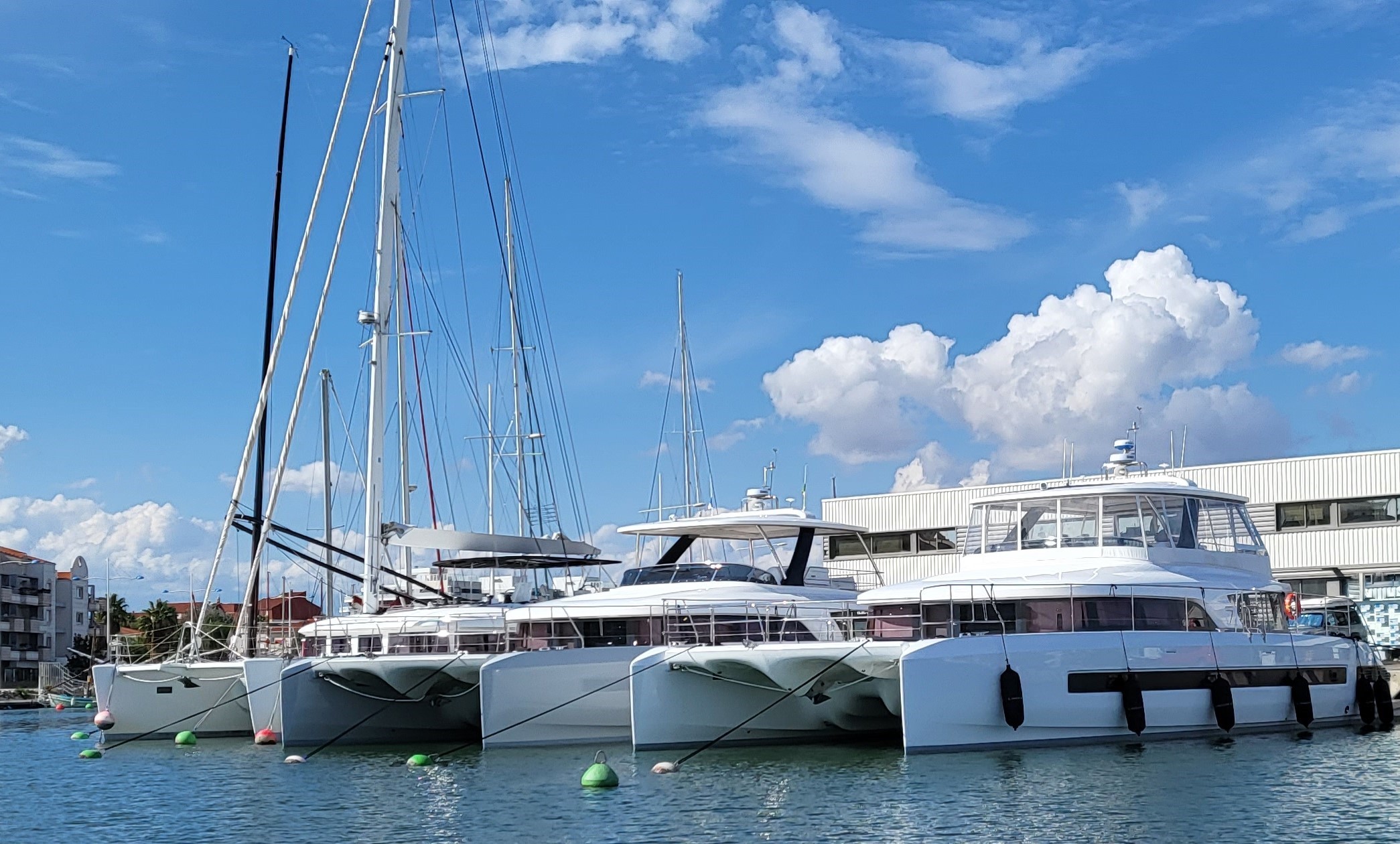 Lagoons catamarans