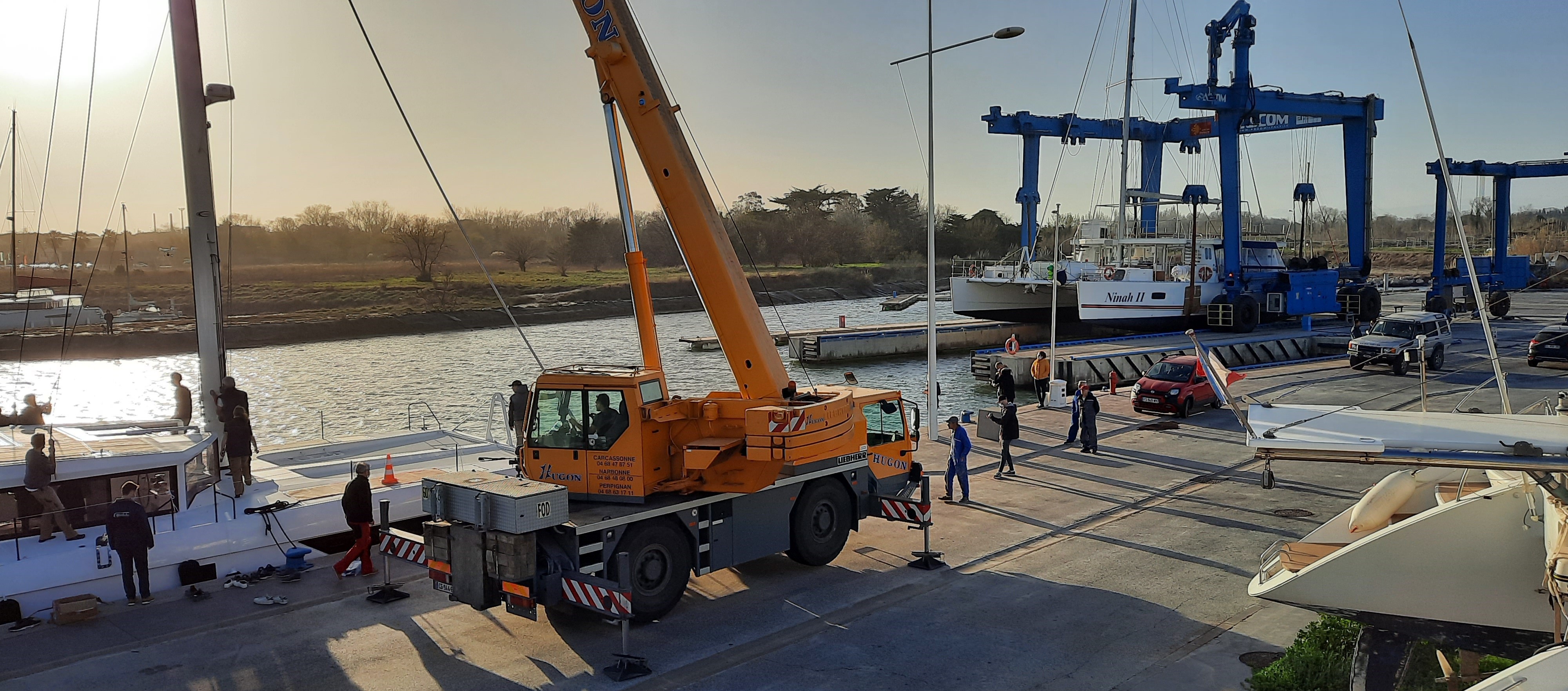 Launching ninah ii stepping mast