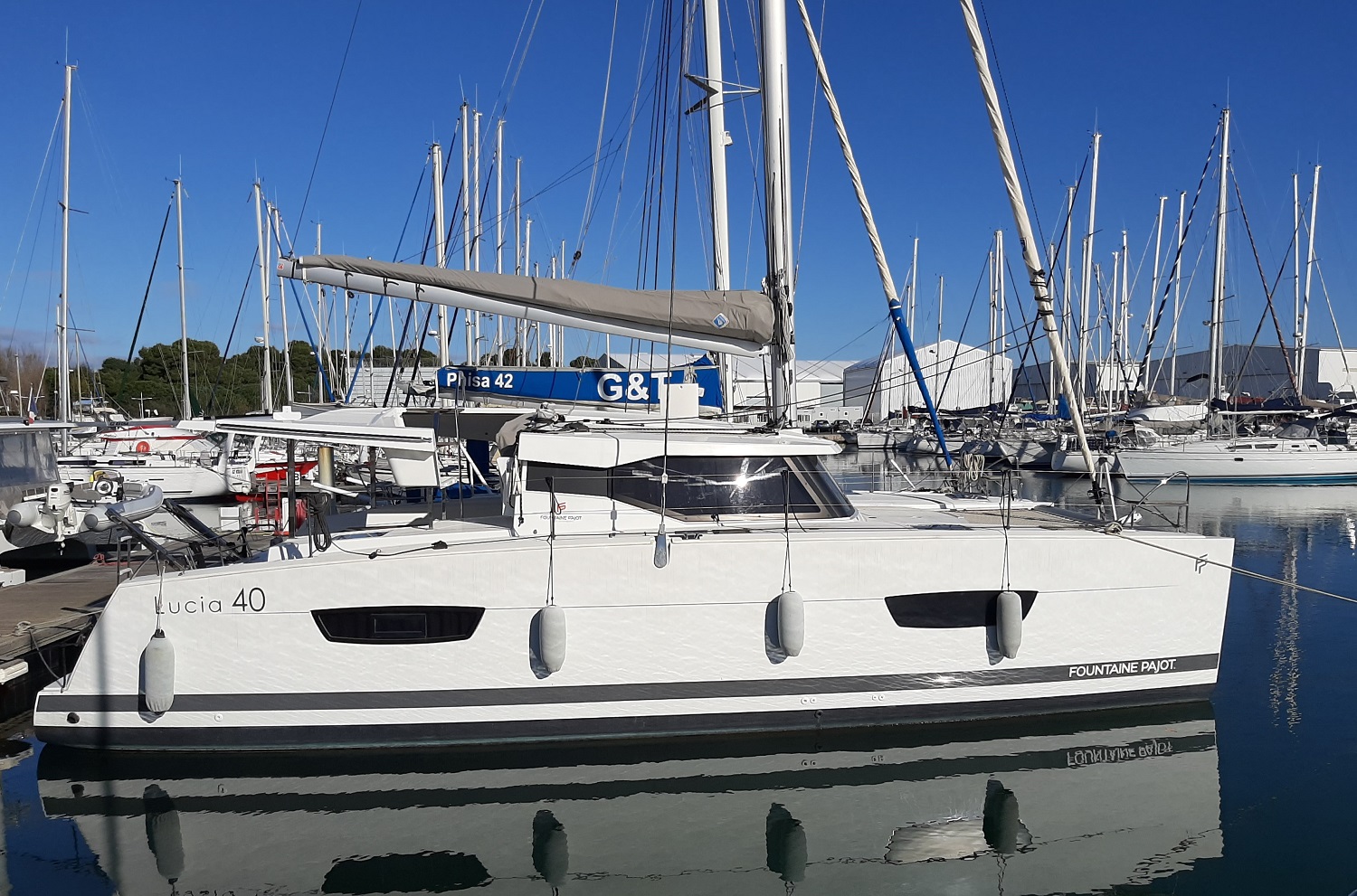 Lucia 40