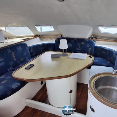 OUTREMER 38/40