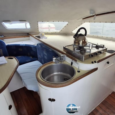 OUTREMER 38/40