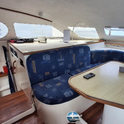 OUTREMER 38/40