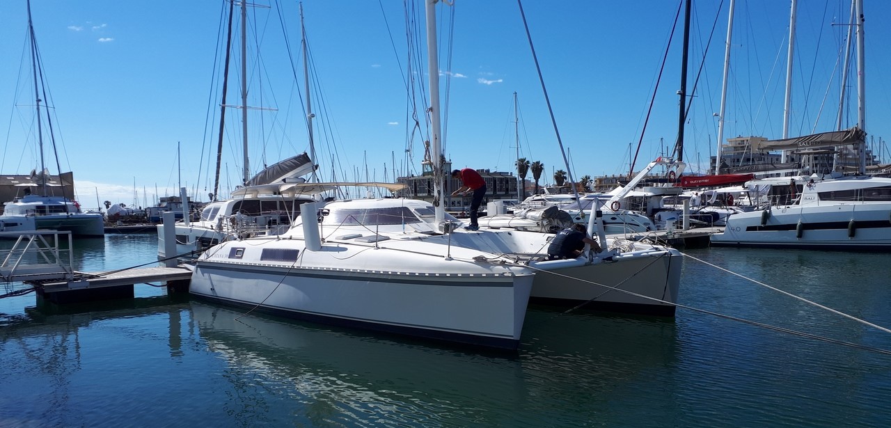 Stepping Mast Catana 39