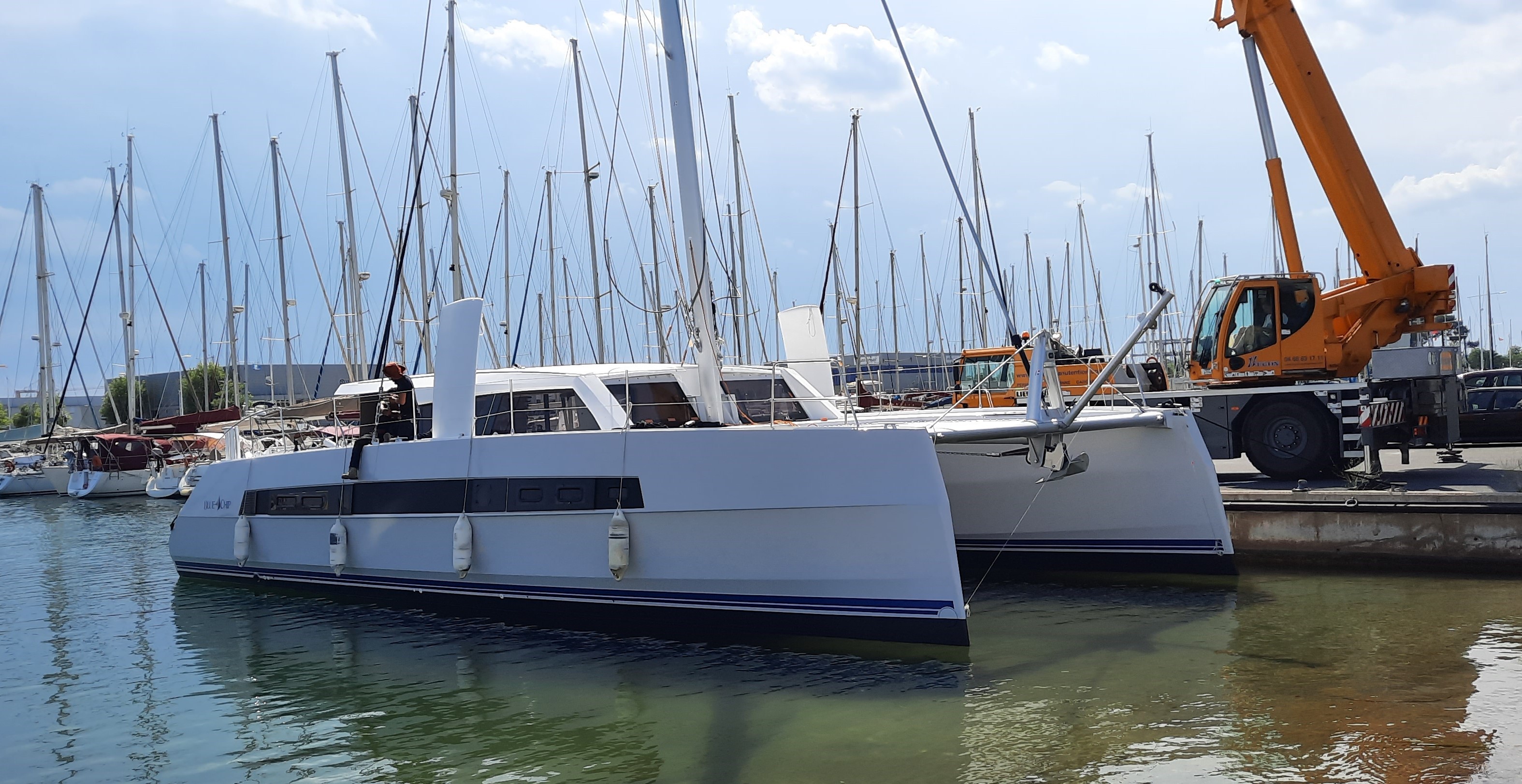 catana 53