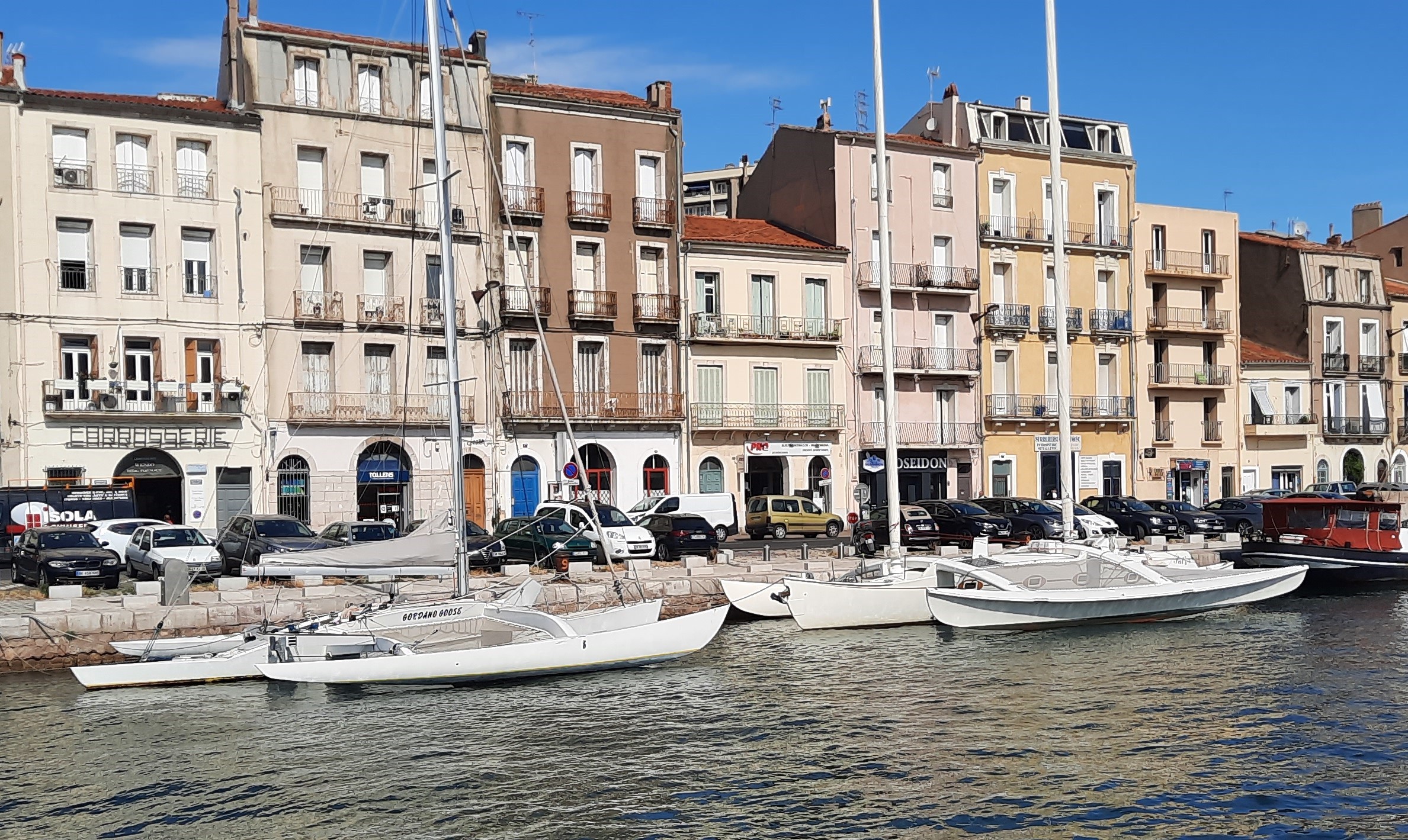 Trimarans in sete
