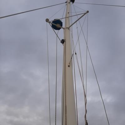 Unstepping mast Catana 471