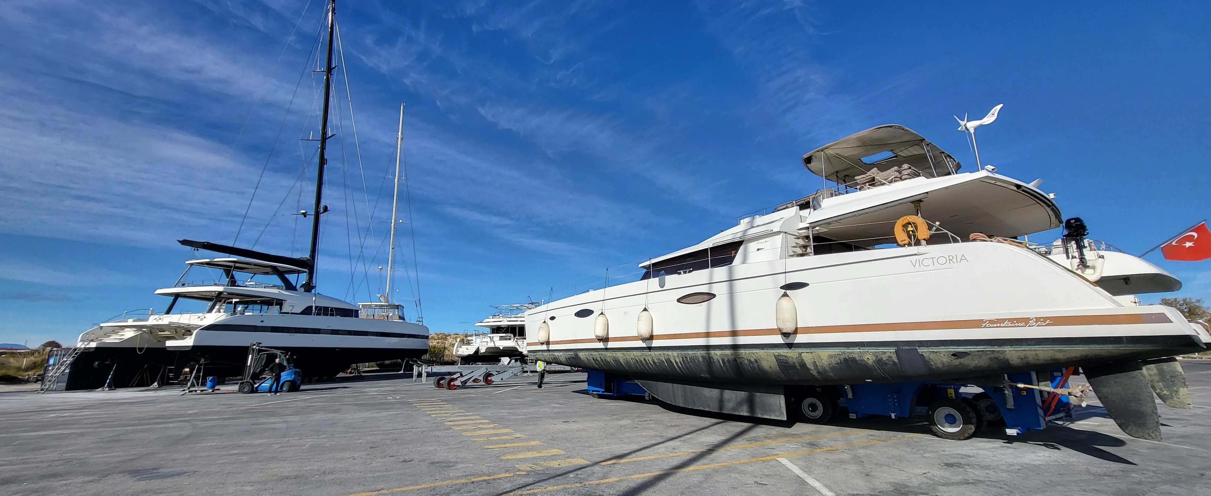 Victoria 67 lagoon seventy 7