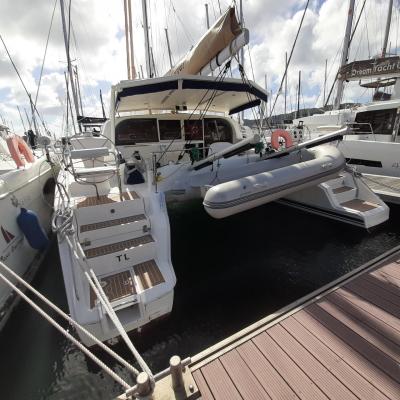 Catana 42