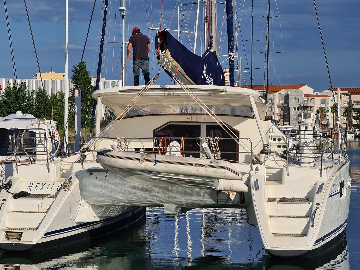 Catana 471 preparation and cleaning