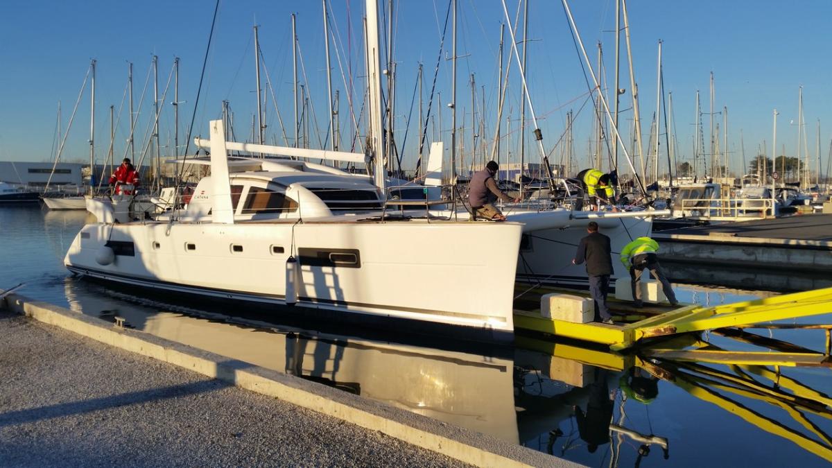 Catana 50