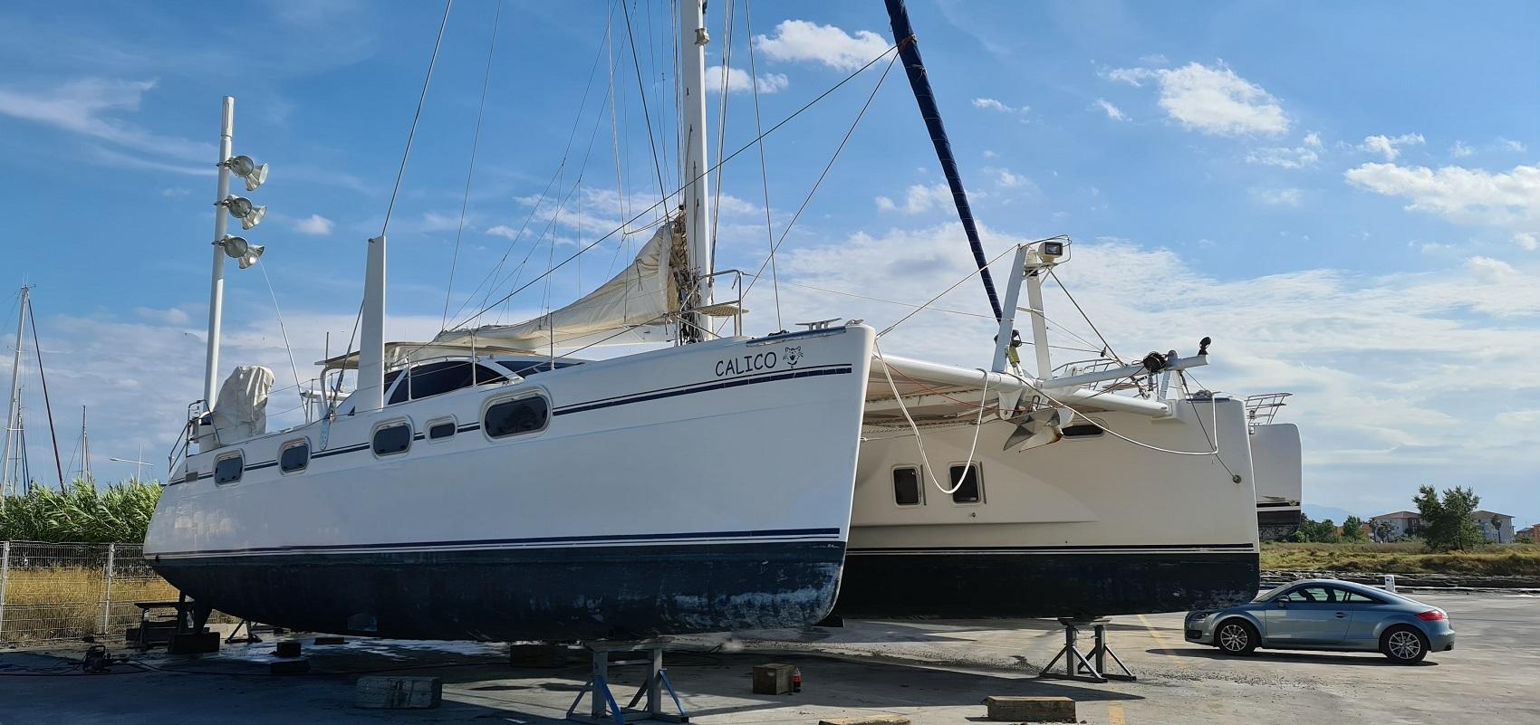 Catana 581 calico