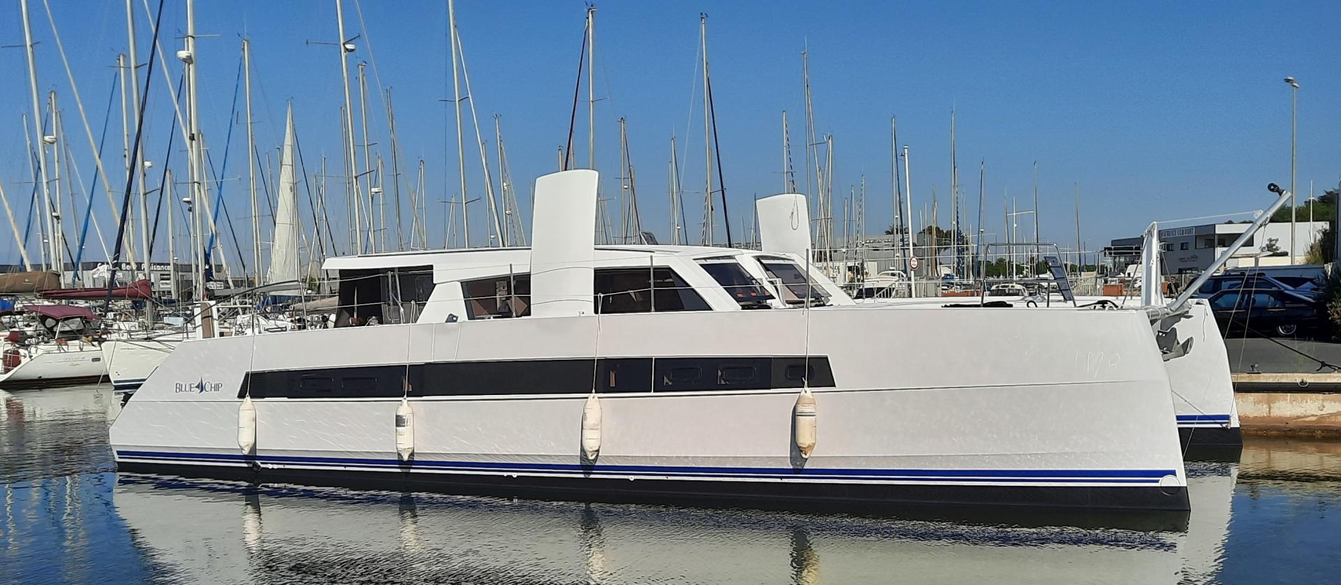 Catana 53 blue chip