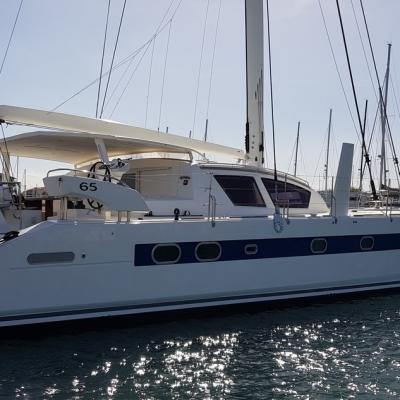 Catana 65