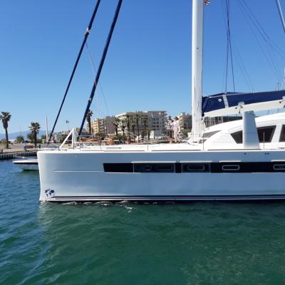 Catana 65