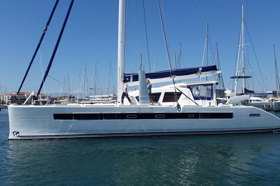 Catana 65