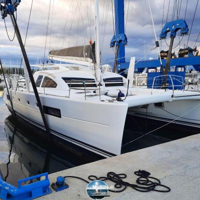 Haul out catana 50