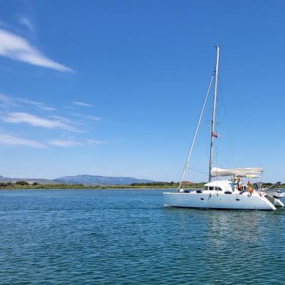 Lagoon 380 port leucate