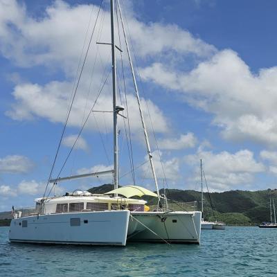 Lagoon 450f in martinique