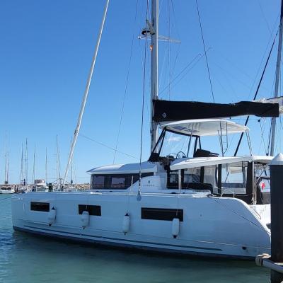 Lagoon 46 grande motte