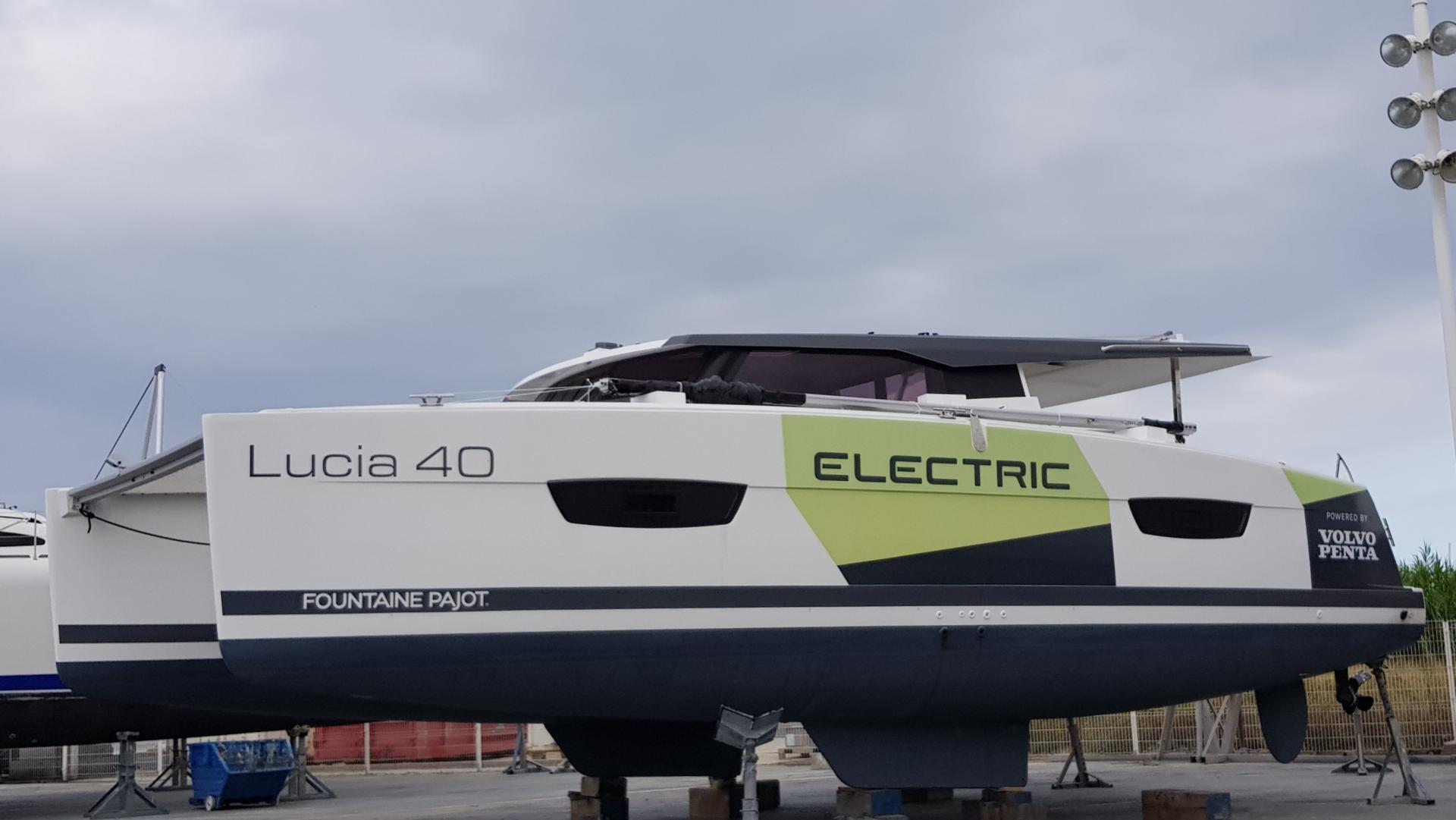 Lucia 40 electric