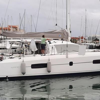 Outremer 51 a canet en roussillon