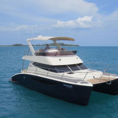 Power Cruiser Catamaran AB32