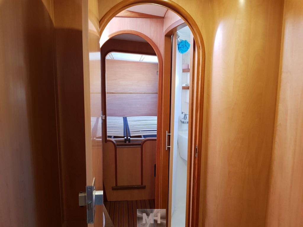 Refit catana 43 25 