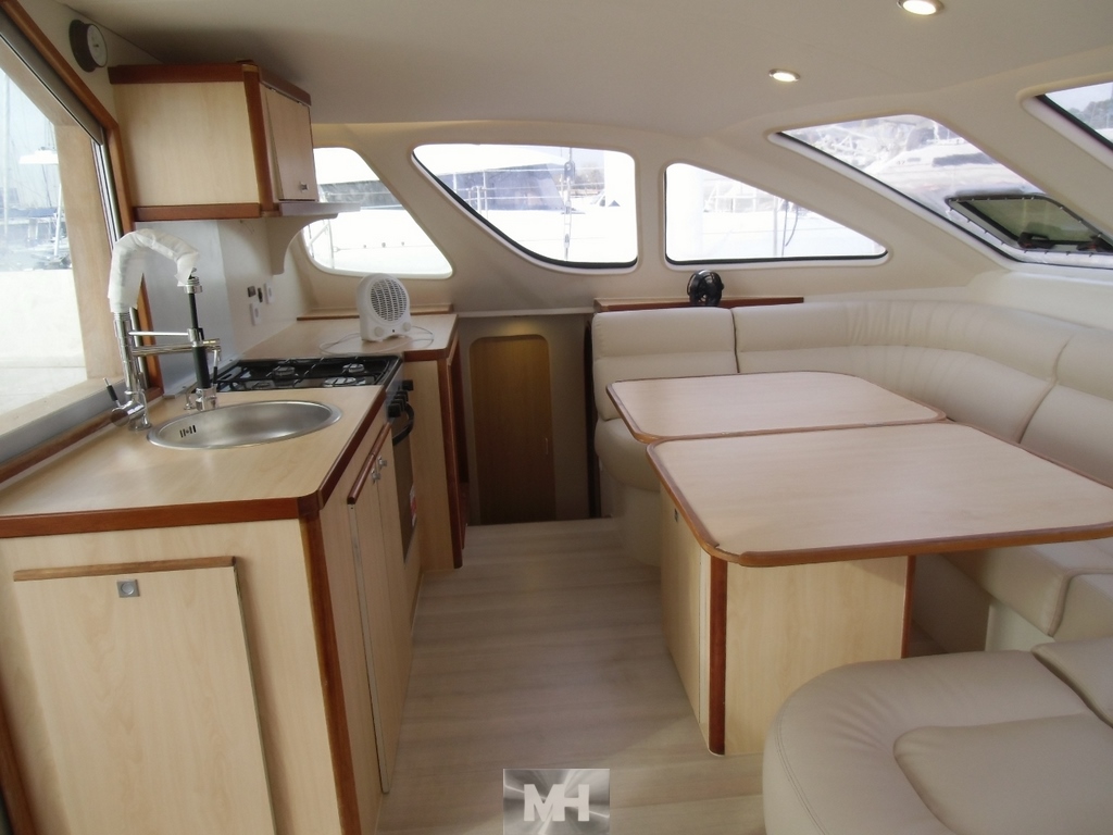 Refit owners catana 7 